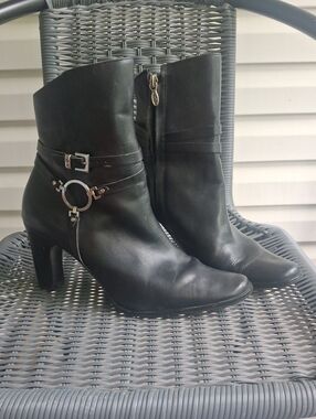 Harley-Davidson Black Mid-Calf Heeled Boots with Metal Ring Detail